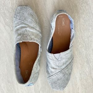 Toms Canvas SlipOns  Ladies Sz 10